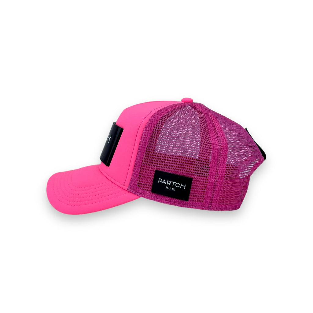 Logomania PARTCH Fashion Trucker Caps in Pink