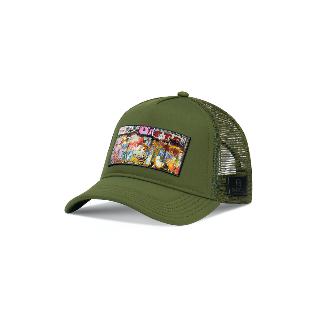 Partch Dulxy Trucker Hat 5 Panels in Green - Kaki for Men