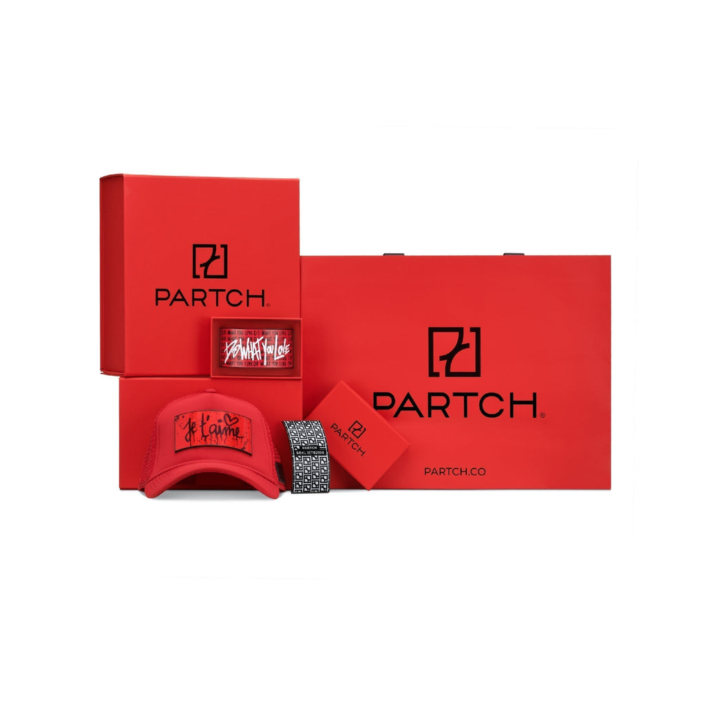 PARTCH Set Luxury Packaging. Hats, caps, Shopping bag, box, Partch-clip, red.