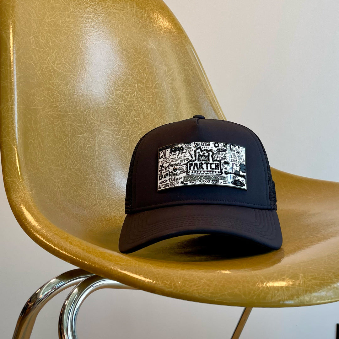 Partch Clip Pop Love Black Crystals Removable Patch