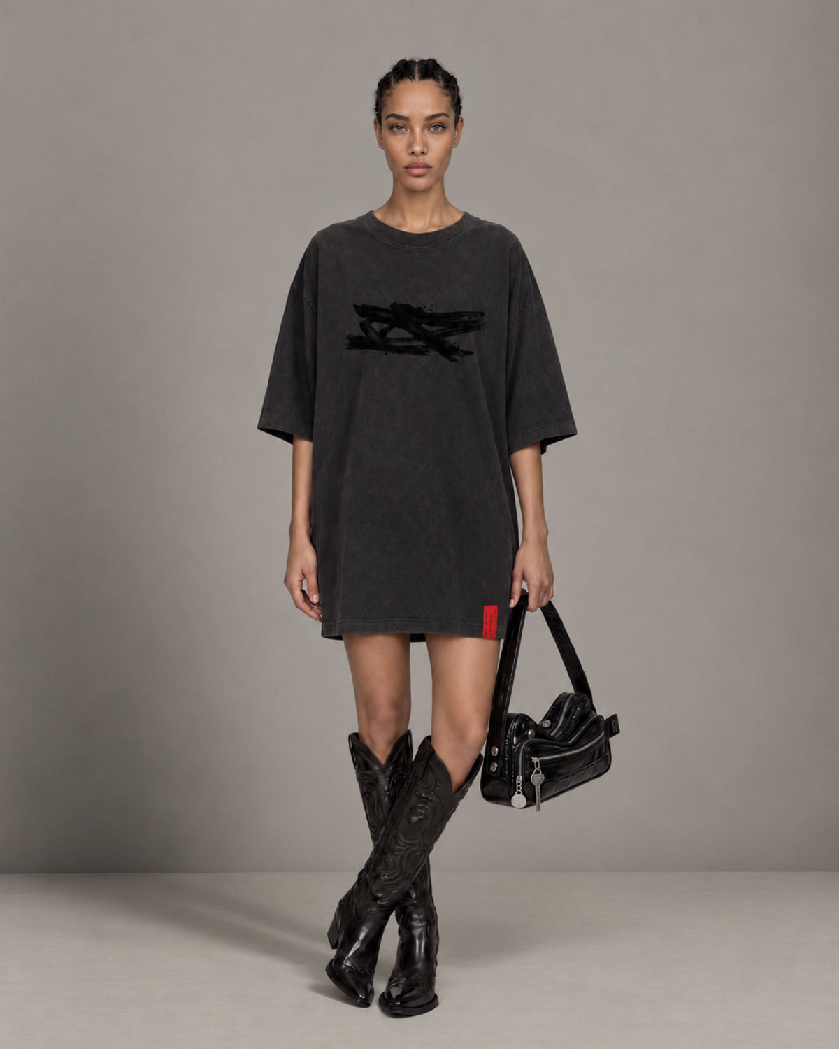 Woman worn instinct oversized tee vintage black with black handbag | PARTCH